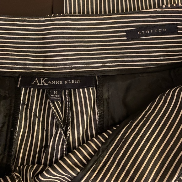 ANNE KLEIN Slacks - Picture 8 of 11